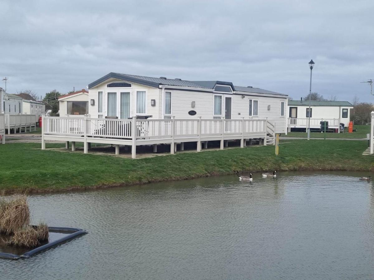 Hotel 6 Berth Deluxe Ml7 On The Golden Palm Chapel St. Leonards Exterior foto